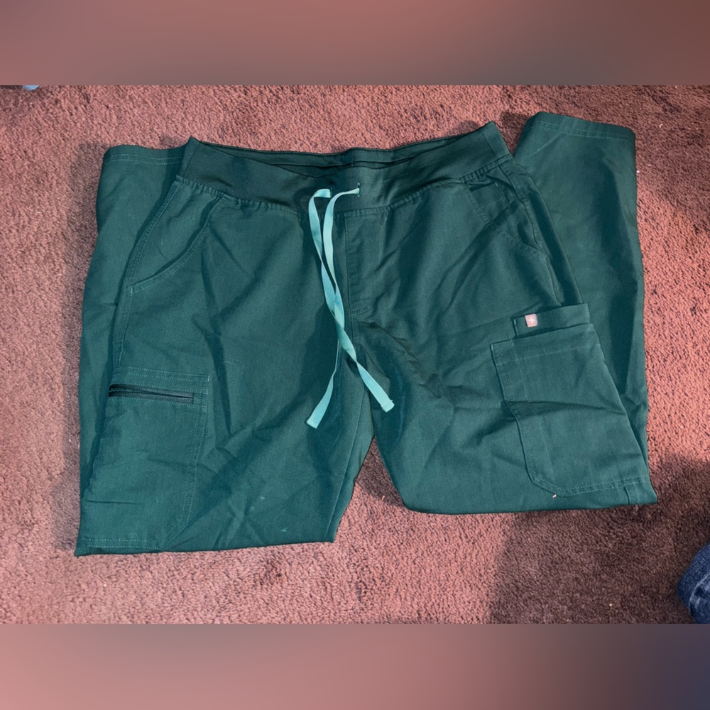 Yola Skinny Figs Pants - Hunter Green